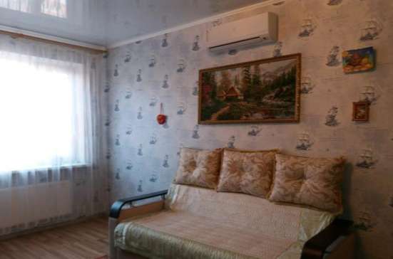 Продам трехкомнатную квартиру в Краснодар.Жилая площадь 76  кв.м.Этаж 2.Дом кирпичный.