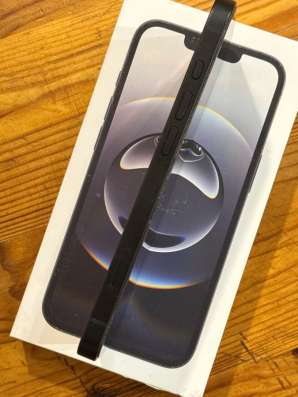 iPhone 16e, 128Gb в Санкт-Петербурге фото 5