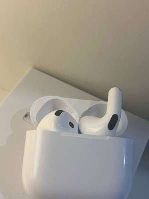 AirPods 4 в Санкт-Петербурге фото 4