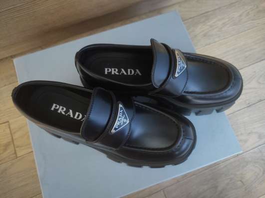 Prada Monolith Loafers фото 7