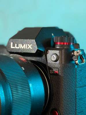 Lumix S1H + Lumix 24-70mm f/2.8 в Казани фото 3