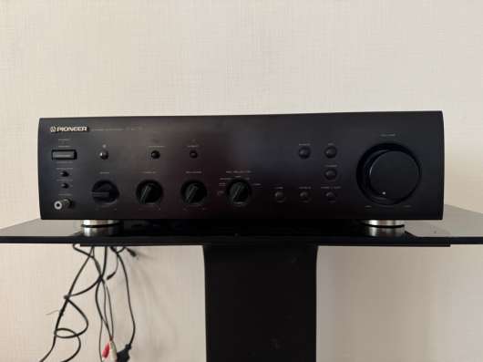 Продам усилитель Pioneer A-503R