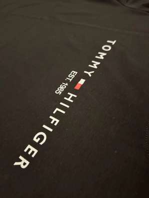Футболки Tommy Hilfiger в Архангельске
