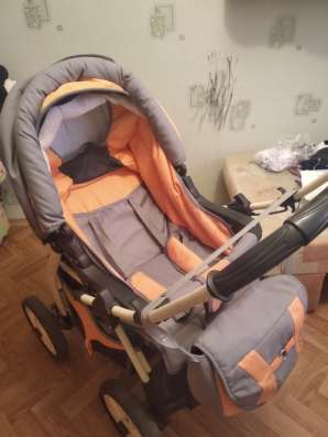 Продам детскую коляску в Севастополе