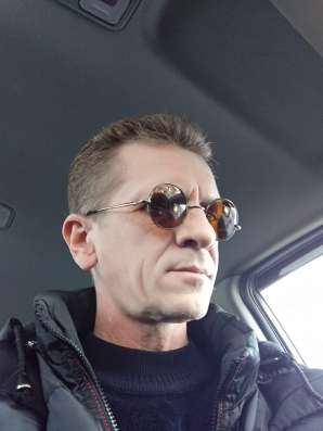 Олег, 48 лет, хочет пообщаться