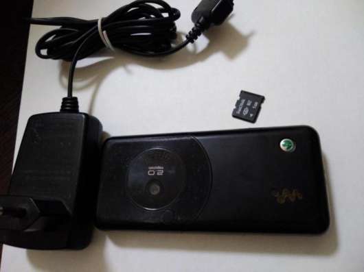 Sony Ericsson W660i (оригинал, комплект) в Москве фото 4