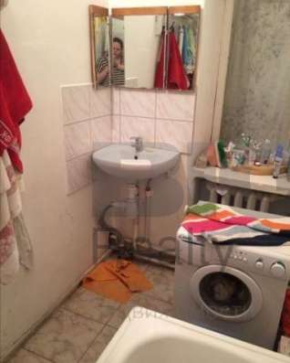 Продам трехкомнатную квартиру в Москве. Этаж 5. Дом кирпичный. Есть балкон. в Москве фото 3