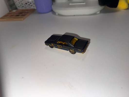 Продаю машинки «Hot Wheels»и другие в Астрахани