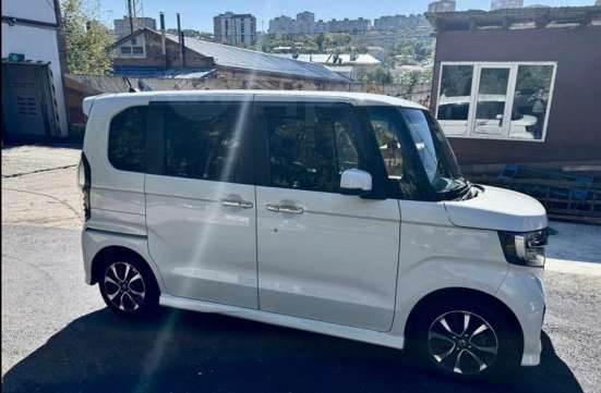 Honda N-box 2019 в Владивостоке фото 6