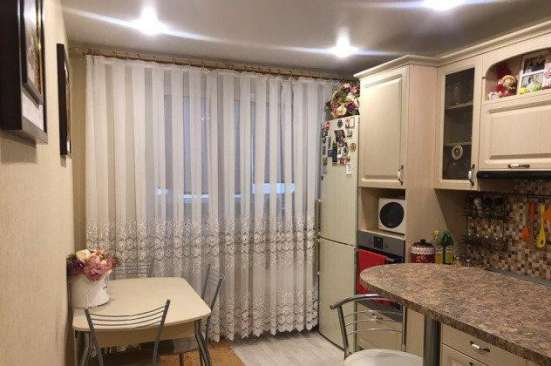 Продам однокомнатную квартиру в Краснодар.Жилая площадь 39,90  кв.м.Этаж 3.Дом кирпичный.