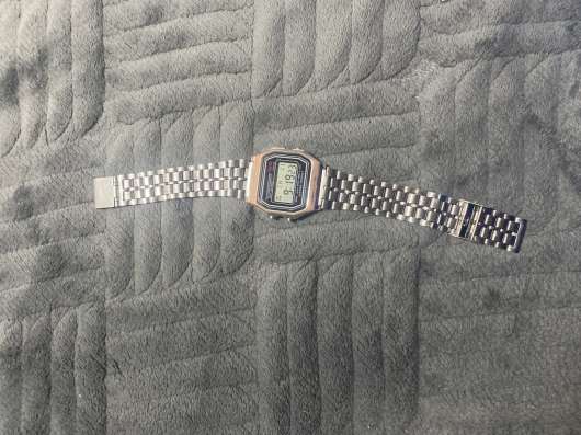 Часы Casio