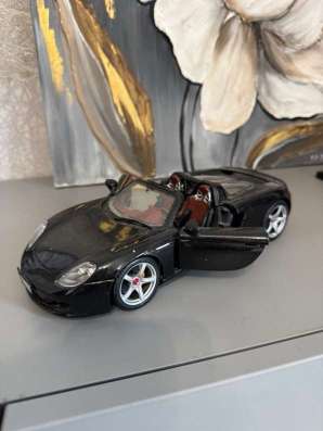 Porsche Carrera GT — коллекционная модель 1:18 в Кудрово фото 4