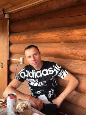Евгений, 45 лет, хочет пообщаться