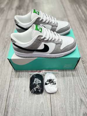 Nike dank low