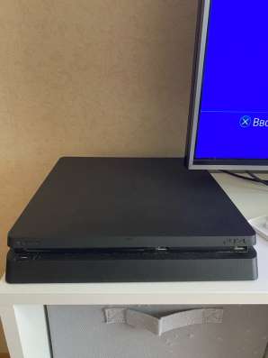 Sony PlayStation 4 slim 500gb в Санкт-Петербурге фото 4