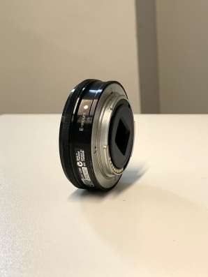 Широкоугольный объектив Sony E 20 мм F2.8 в Тюмени фото 8