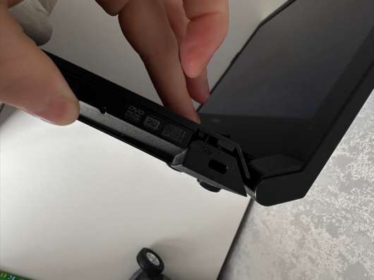 Продам ноутбук Lenovo в Сургуте