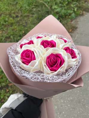 розы из атласной ленты в Пензе