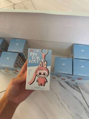 Labubu Pin for Love