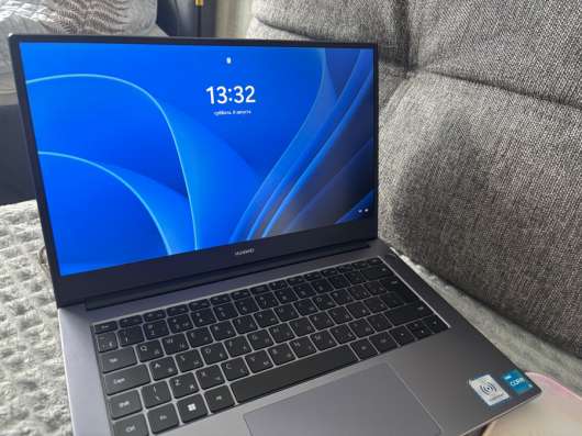 Ноутбук Huawei MateBook D 14 в Санкт-Петербурге