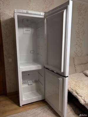 Холодильник Indesit DF 4180 W в Ступино фото 5