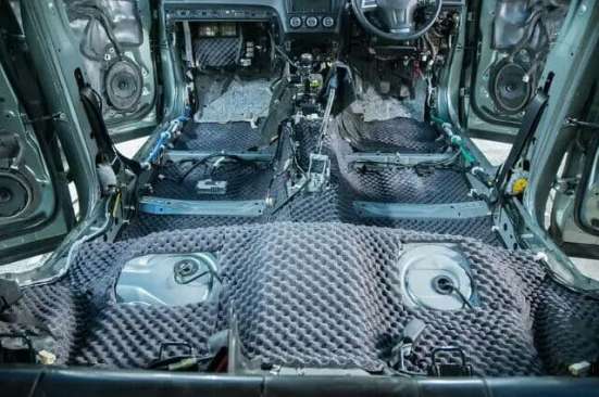 Шумоизоляция автомобилей, любых марок фото 3