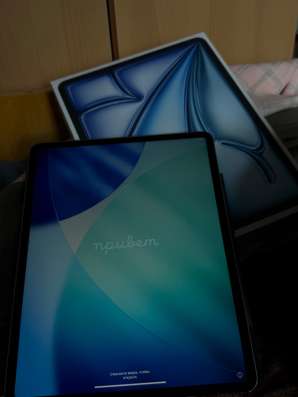 Продаю IPad Air 13 M4, за 95.000₽