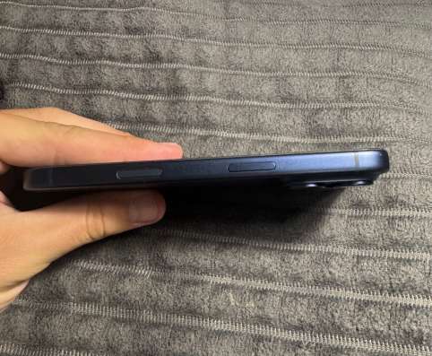 IPhone 17 pro 256 гб blue E-sim в Пушкино фото 3