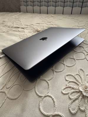 MacBook