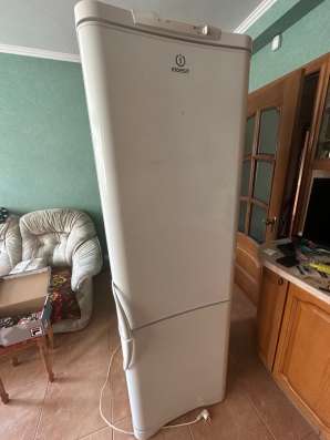 Продаю старый холодильк