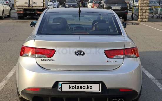 Kia Cerato Koup 2012 фото 3