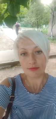 Ирина, 46 лет, хочет пообщаться – Ирина