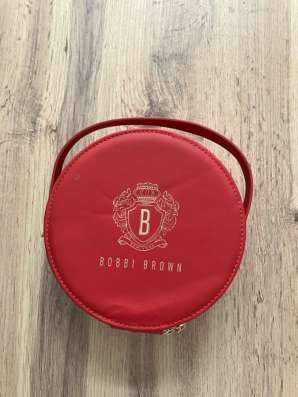 Косметичка Bobbi Brown