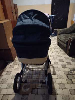 Продам коляску тьомно синия срочно
