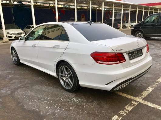 Mercedes-Benz E-Класс 300 в Москве фото 5