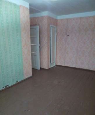Продам двухкомнатную квартиру в Павловский Посад.Жилая площадь 41  кв.м.Этаж 1.Дом кирпичный.