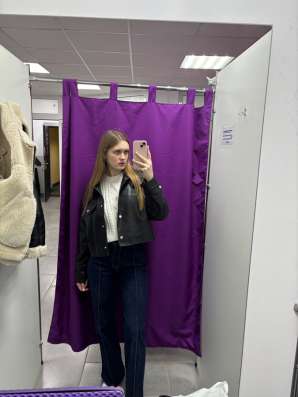 Продам куртку ZORINA