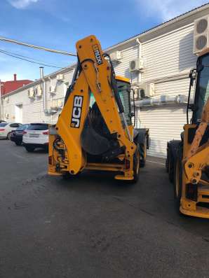 Экскаватор-погрузчик JCB 3CX в Москве фото 8
