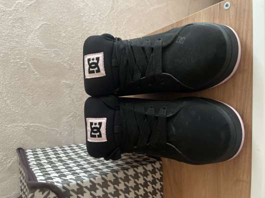 Кроссовки DC SHOES