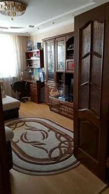 Продам трехкомнатную квартиру в Одинцово. Жилая площадь 74 кв.м. Дом панельный. Есть балкон. в Одинцово фото 18