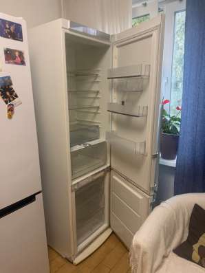 Холодильник двухкамерный Electrolux в Москве