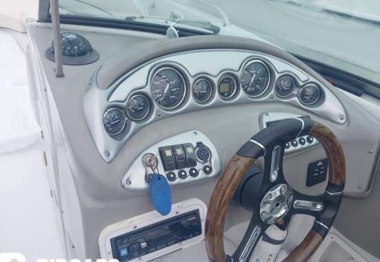 Crownline 250 BR (Bowrider) в Москве