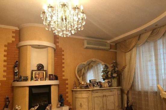 Продам трехкомнатную квартиру в Краснодар.Жилая площадь 103  кв.м.Этаж 3.Дом монолитный. в Краснодаре фото 3
