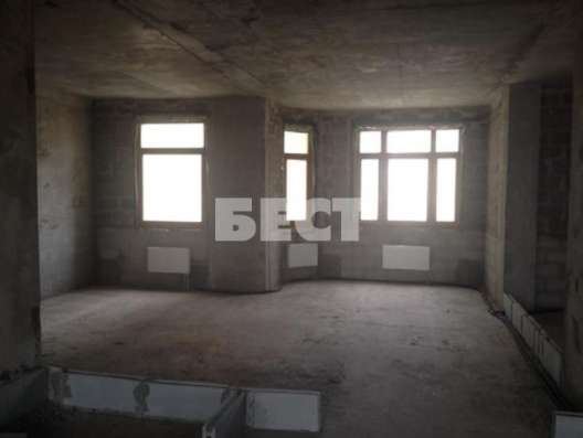 Продам четырехкомнатную квартиру в Москве. Жилая площадь 180 кв.м. Этаж 9. Дом монолитный. в Москве фото 5