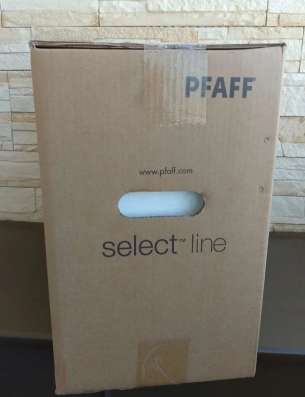 Швейная машина Pfaff
