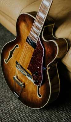 Продаётся гитара Ibanez AF71F Tobacco