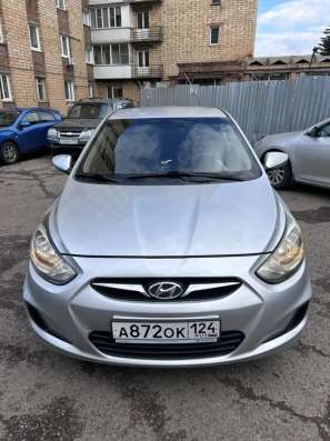 Продам Hyundai Solaris, 2012