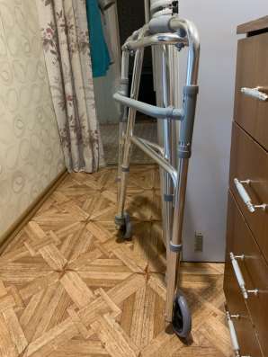 Ходунки для взрослых