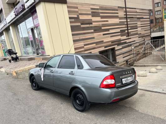 Приора год2008