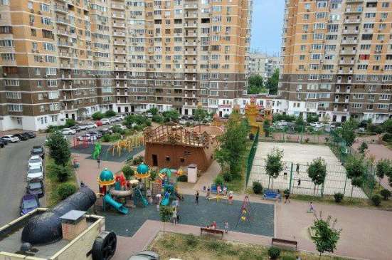 Продам однокомнатную квартиру в Краснодар.Жилая площадь 57  кв.м.Этаж 4.Дом монолитный. в Краснодаре